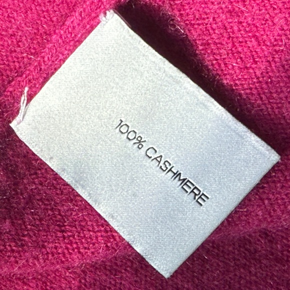 Saks Fuchsia V-Neck Cashmere, M - Picture 9 of 12